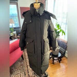 Gentle Herd Midi Down Filled Puffer Hooded Coat With ButtonedPockets Size Small